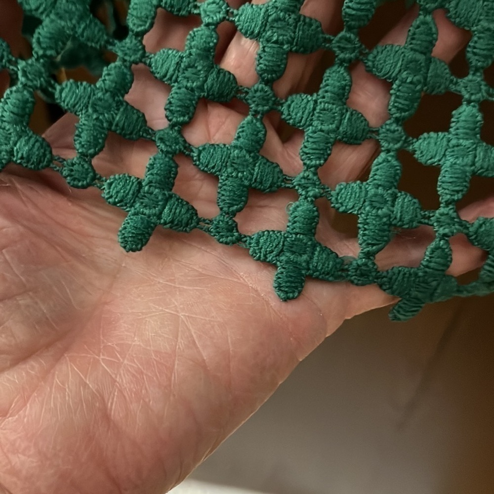 Lulus spaghetti strap dark green dress with cotton crocheted type overlay. S - Picture 4 of 10